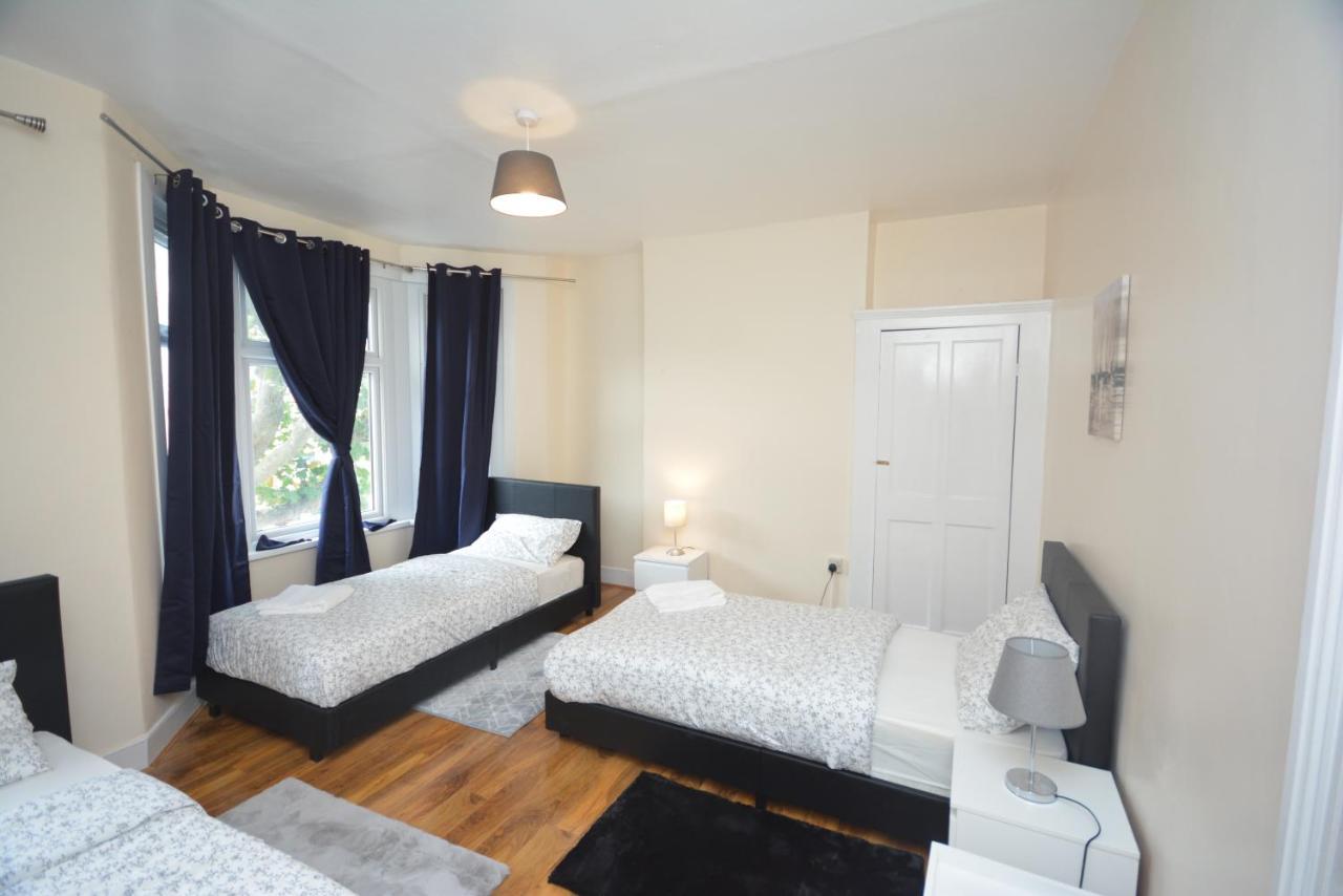 Сasa de vacaciones Cheerful 3 Bedroom In Greater *