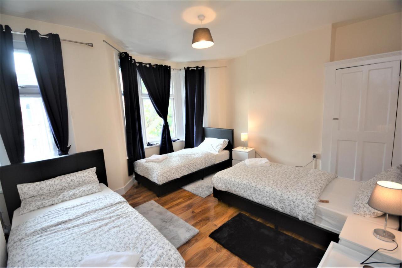 Cheerful 3 Bedroom In Greater Сasa de vacaciones Londres